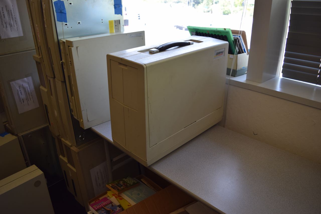 2017-08-05-vcfw-consignment-compaq-portable