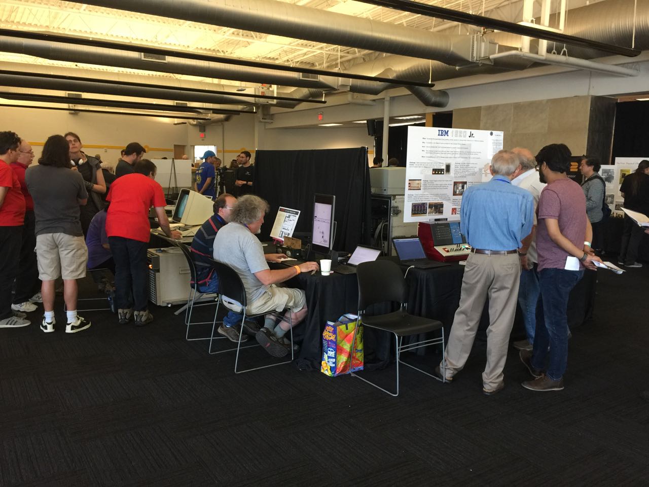 2017-08-05-vcfw-booth-ibm-1620-jr-2