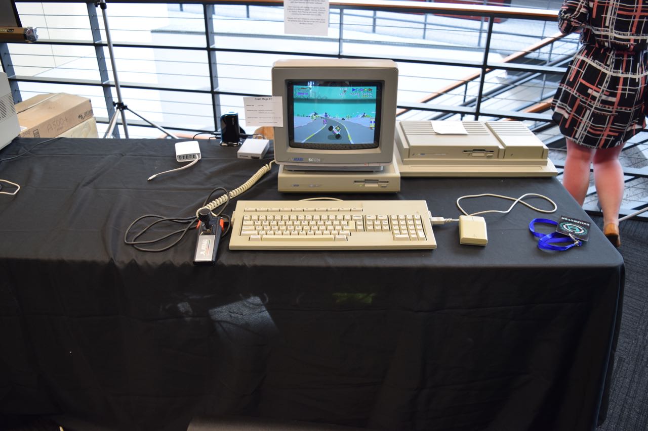 2017-08-05-vcfw-booth-mega-st